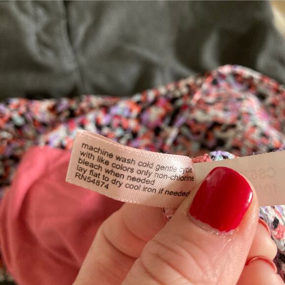 The Limited Mixed Media Pullover Top, Size S - Picture 6 of 6